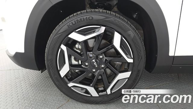 Kia Seltos из Кореи Encar