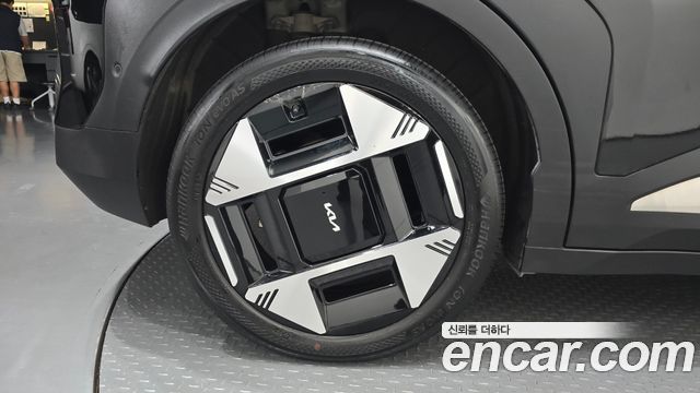 Kia EV3 из Кореи Encar