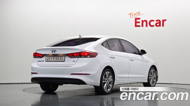 Hyundai AVANTE из Кореи Encar