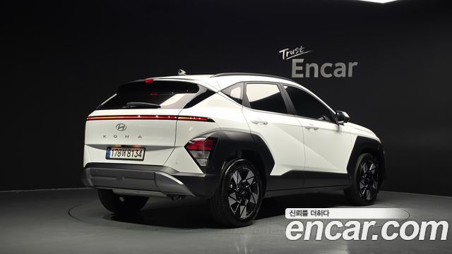 Hyundai Kona из Кореи Encar
