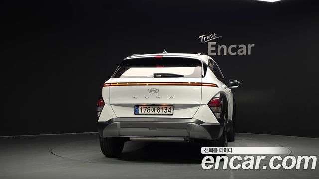 Hyundai Kona из Кореи Encar
