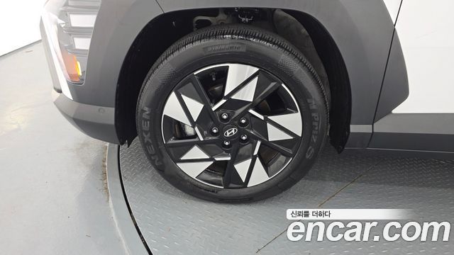 Hyundai Kona из Кореи Encar