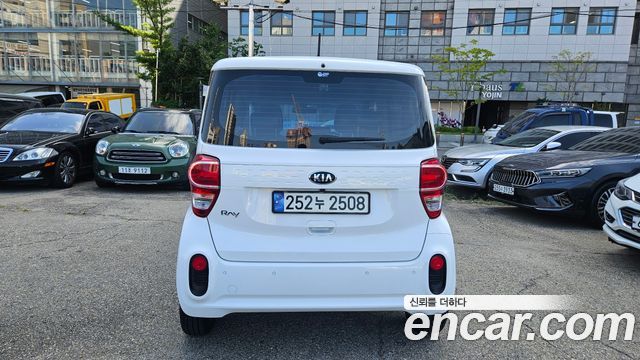 Kia RAY Prestige — пробег 13 700 км — фото 4 из 5
