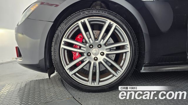 Maserati Ghibli 3.0S Q4 3rd — пробег 82 317 км