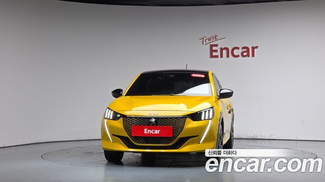 Peugeot 208 из Кореи Encar