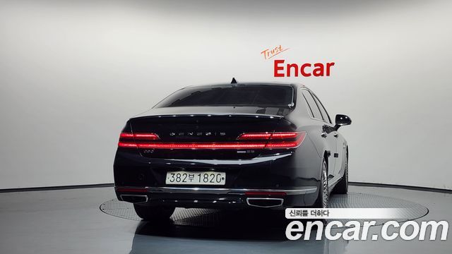 Genesis G90 из Кореи Encar