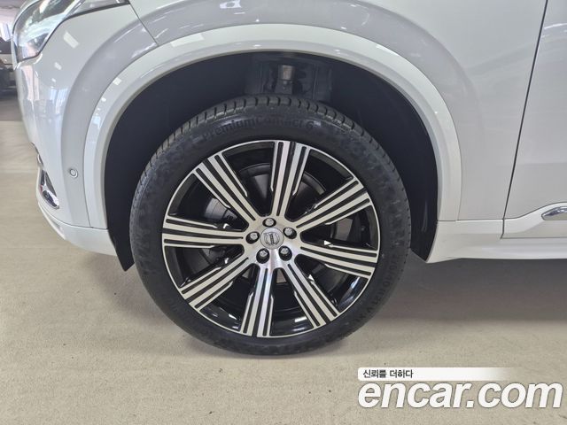 Volvo XC90 B6 Ultra Bright — пробег 10 538 км