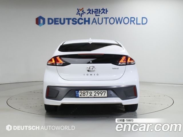 Hyundai Ioniq 1.6 HEV Q — пробег 123 559 км — фото 4 из 5