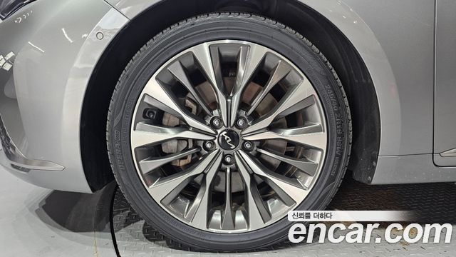 Kia K8 из Кореи Encar