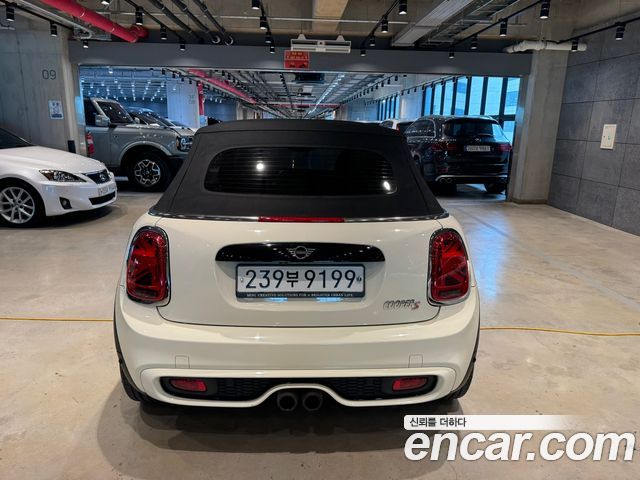 Mini Cooper Convertible Standard 3rd — пробег 38 307 км