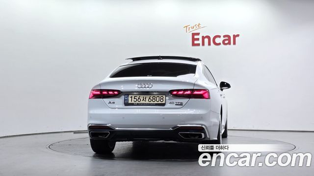 Audi A5 40 TFSI Quattro Premium Sportback — пробег 93 562 км