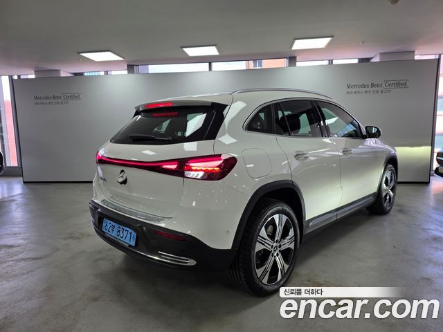 Mercedes-Benz EQA из Кореи Encar