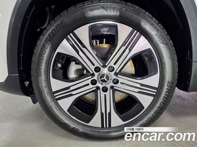 Mercedes-Benz EQA из Кореи Encar