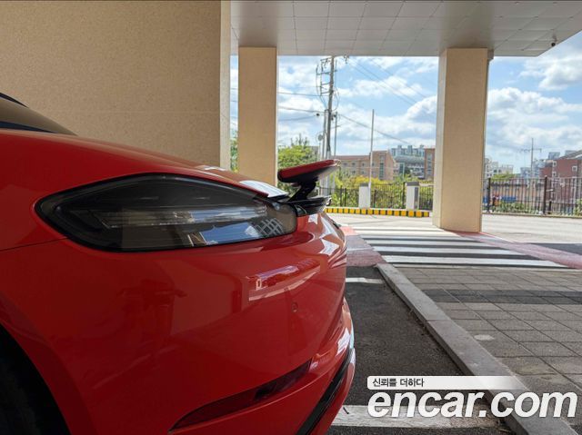 Porsche 718 2.5 GTS — пробег 46 500 км