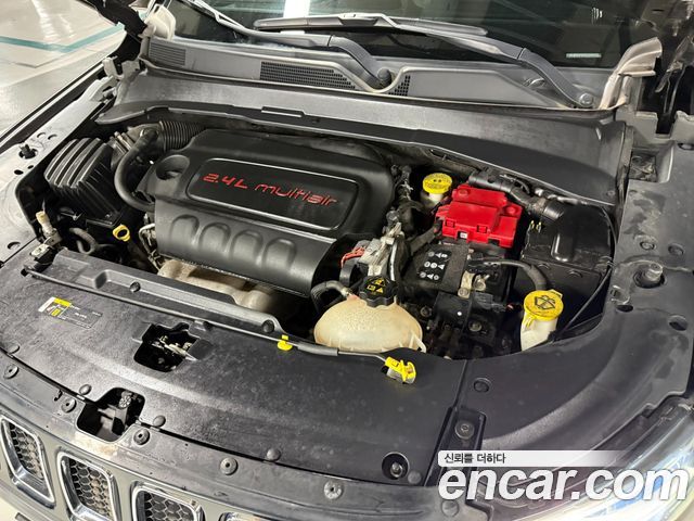 Jeep Compass 2.4 Limitied AWD — пробег 78 523 км — фото 5 из 5