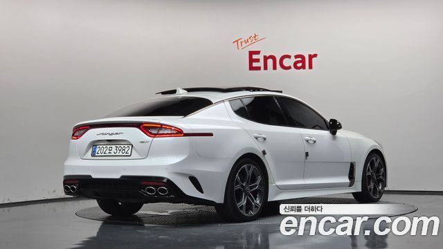 Kia Stinger из Кореи Encar