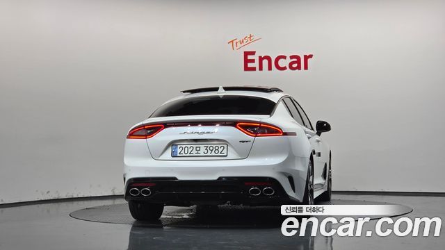 Kia Stinger из Кореи Encar
