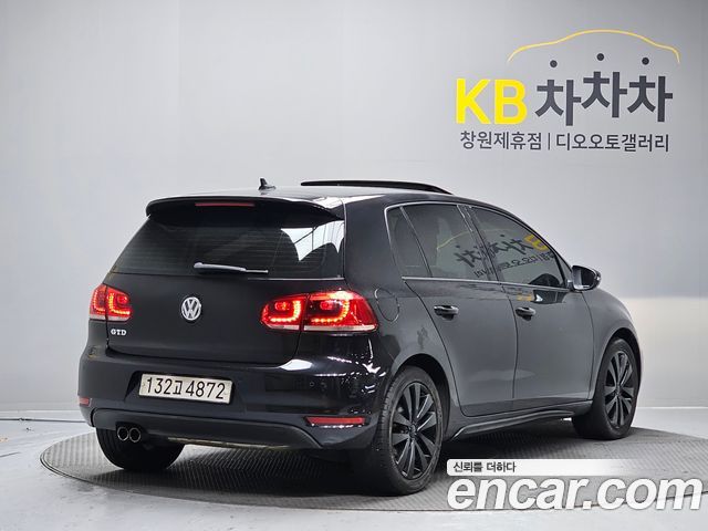 Volkswagen Golf 2.0 GTD — пробег 142 305 км