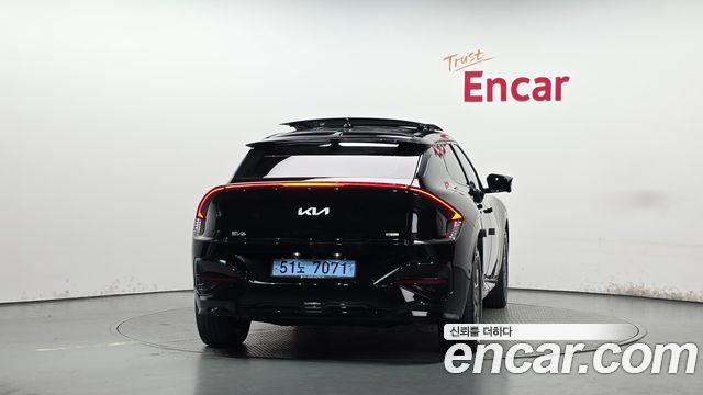Kia EV6 из Кореи Encar