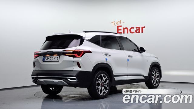 Kia Seltos из Кореи Encar