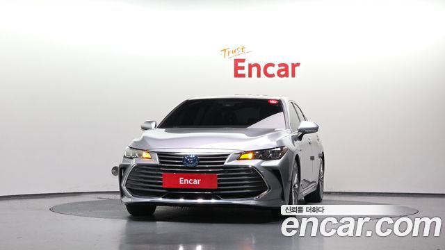 Toyota Avalon 2.5 Hybrid — пробег 125 105 км