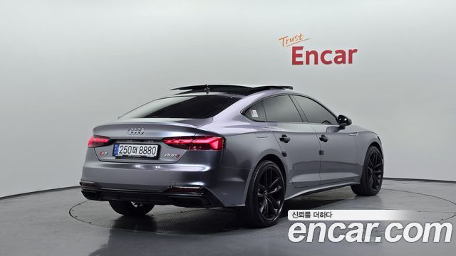 Audi A5 40 TDI Quattro Premium Sportback — пробег 92 923 км