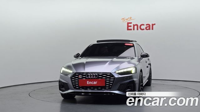 Audi A5 40 TDI Quattro Premium Sportback — пробег 92 923 км