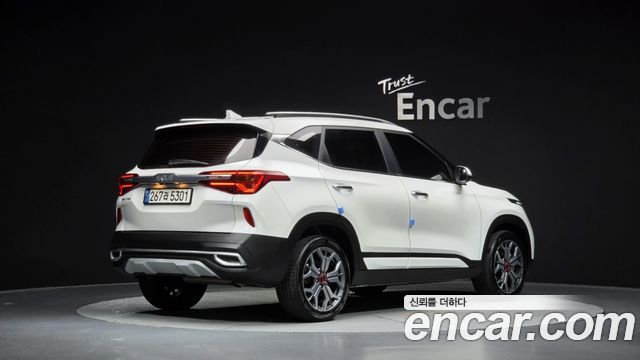 Kia Seltos из Кореи Encar