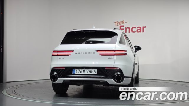 Genesis GV70 из Кореи Encar