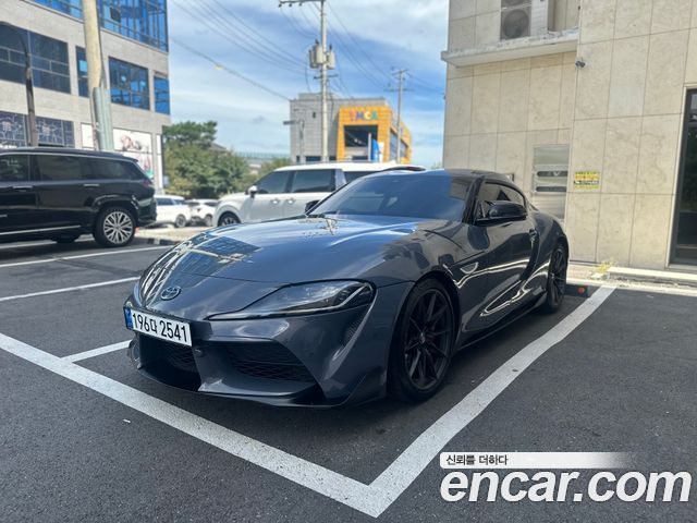 Toyota Supra GR 3.0 — пробег 15 300 км