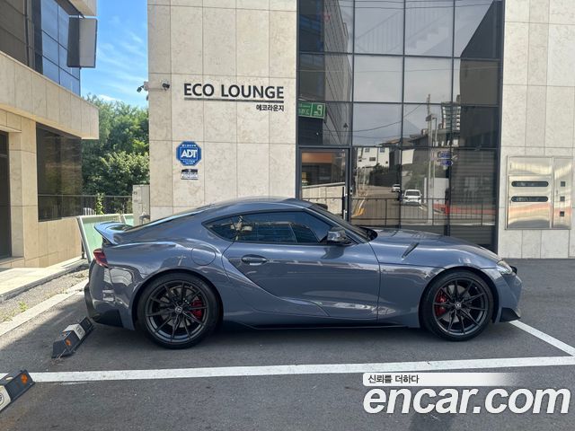 Toyota Supra GR 3.0 — пробег 15 300 км
