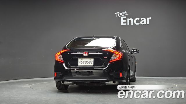 Honda Civic 1.5 10th — пробег 98 571 км