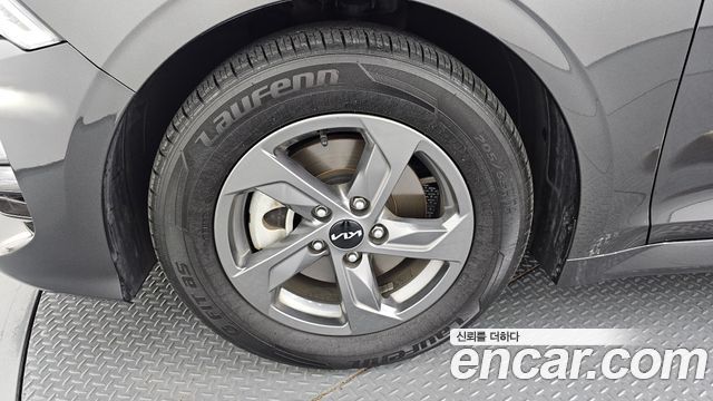 Kia K5 из Кореи Encar