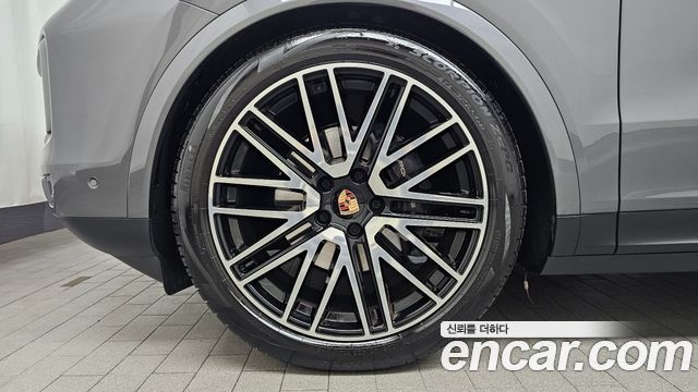 Porsche Cayenne 3.0 Coupe — пробег 15 978 км — фото 5 из 5