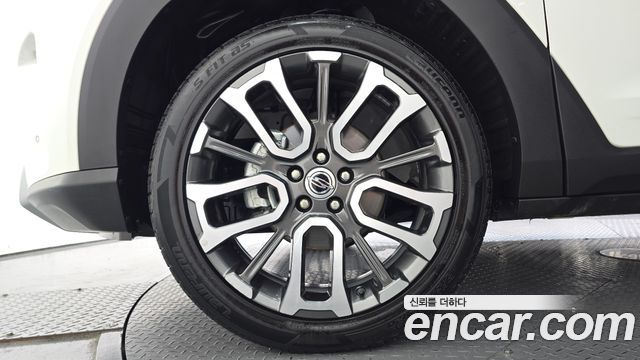 Ssangyong Torres из Кореи Encar
