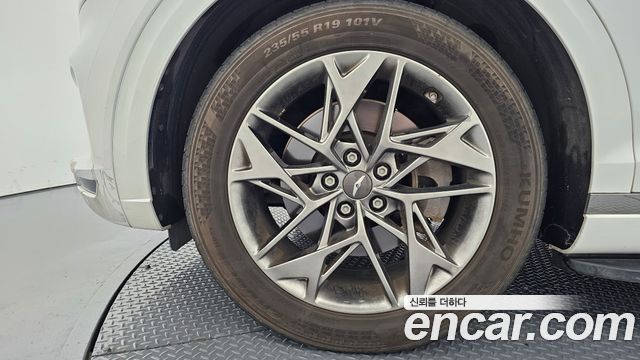 Genesis GV70 из Кореи Encar