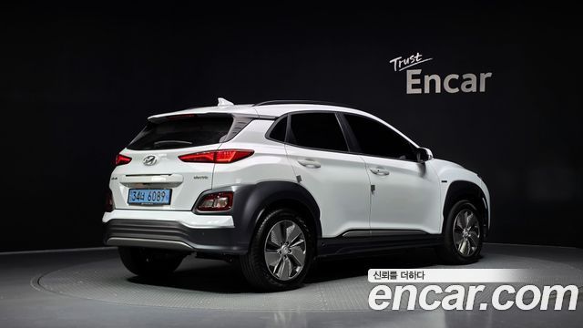 Hyundai Kona из Кореи Encar
