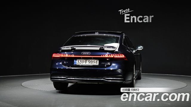 Audi A7 55 TFSI Quattro Premium — пробег 92 146 км