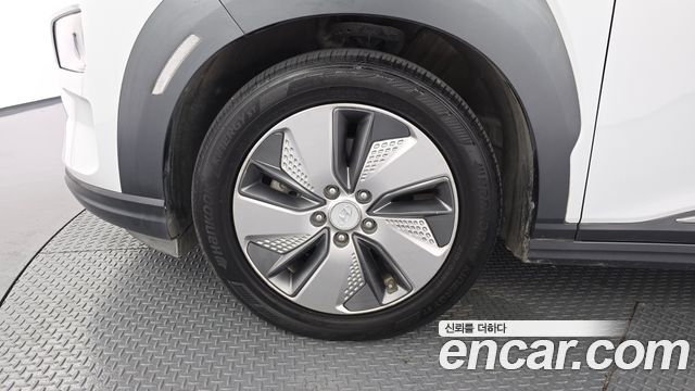 Hyundai Kona Premium — пробег 147 050 км — фото 5 из 5