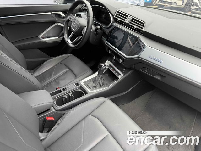 Audi Q3 35 TDI Premium — пробег 69 876 км