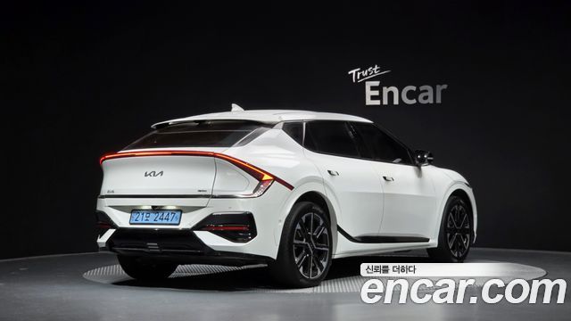 Kia EV6 из Кореи Encar