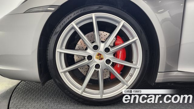Porsche 911 Carrera S — пробег 6 289 км