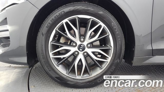 Kia K5 из Кореи Encar