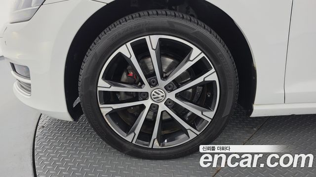 Volkswagen Golf 2.0 TDI Premium — пробег 230 856 км