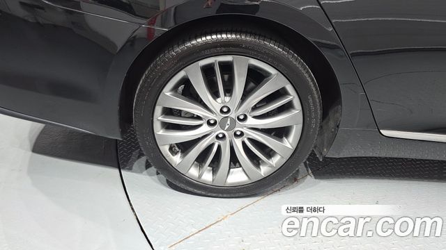 Hyundai Genesis из Кореи Encar