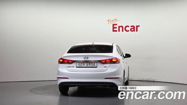 Hyundai AVANTE из Кореи Encar