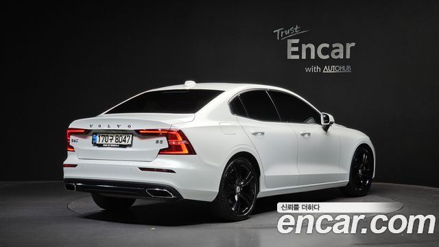 Volvo S60 B5 Inscription — пробег 64 414 км