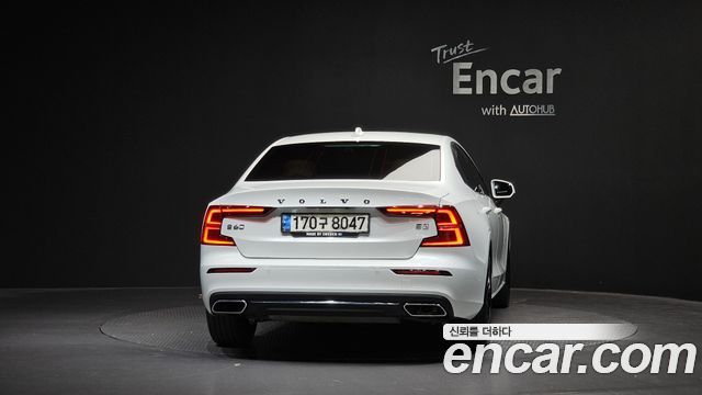 Volvo S60 B5 Inscription — пробег 64 414 км