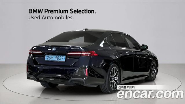 BMW i5 eDrive 40 M Sport — пробег 45 866 км — фото 2 из 5