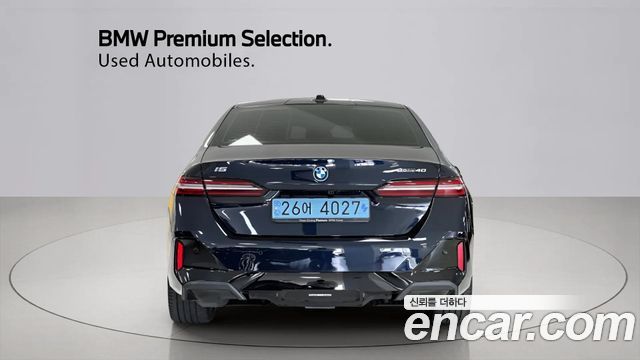 BMW i5 eDrive 40 M Sport — пробег 45 866 км — фото 4 из 5